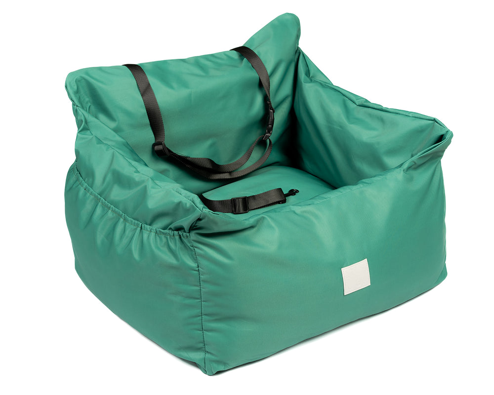 
                  
                    Emerald Green water resistant dog car seat bed front view
                  
                